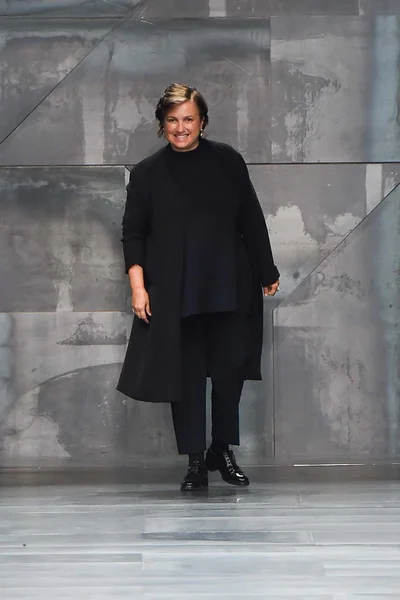 Look 44